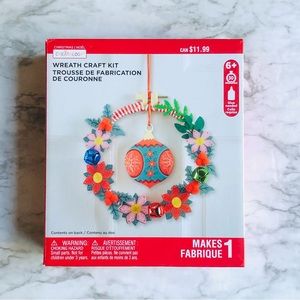 Christmas Creatology Wreath Craft Kit